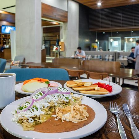 Four Points By Sheraton Monterrey Airport Apodaca Exterior foto