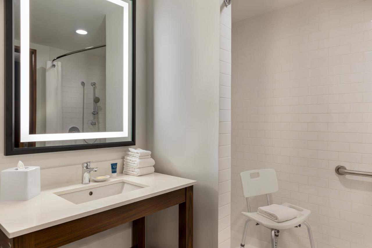 Four Points By Sheraton Monterrey Airport Apodaca Exterior foto